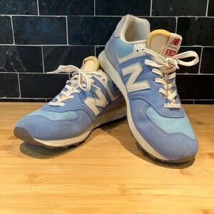 New Balance 574 Blue Size 11 Lightly Worn Comfort Casual Stylish